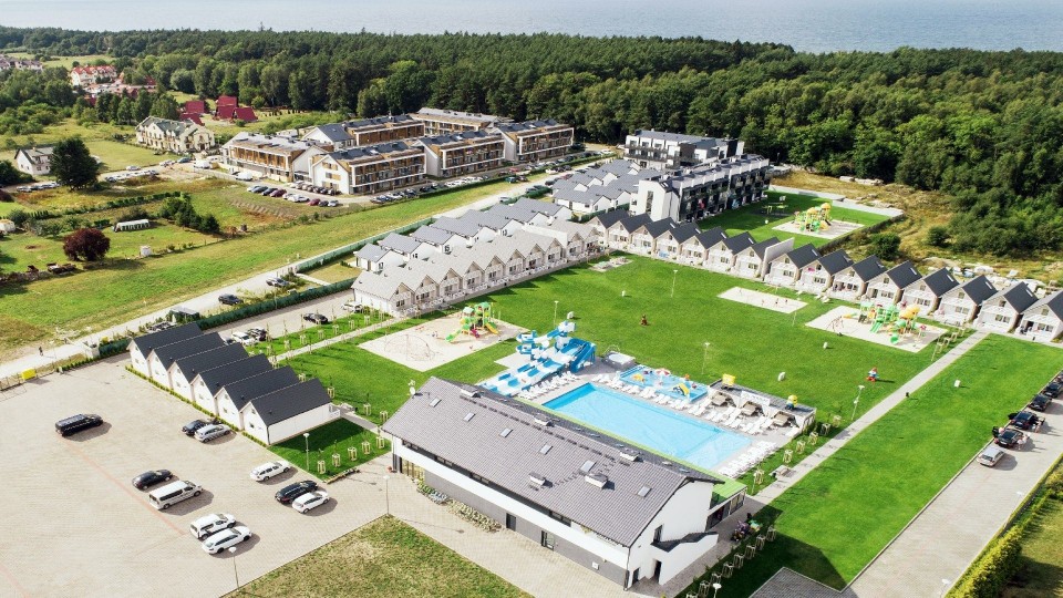 HOLIDAY PARK & RESORT