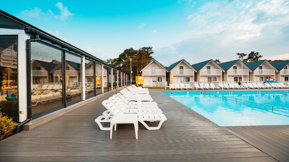 HOLIDAY PARK & RESORT