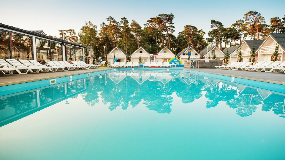 HOLIDAY PARK & RESORT