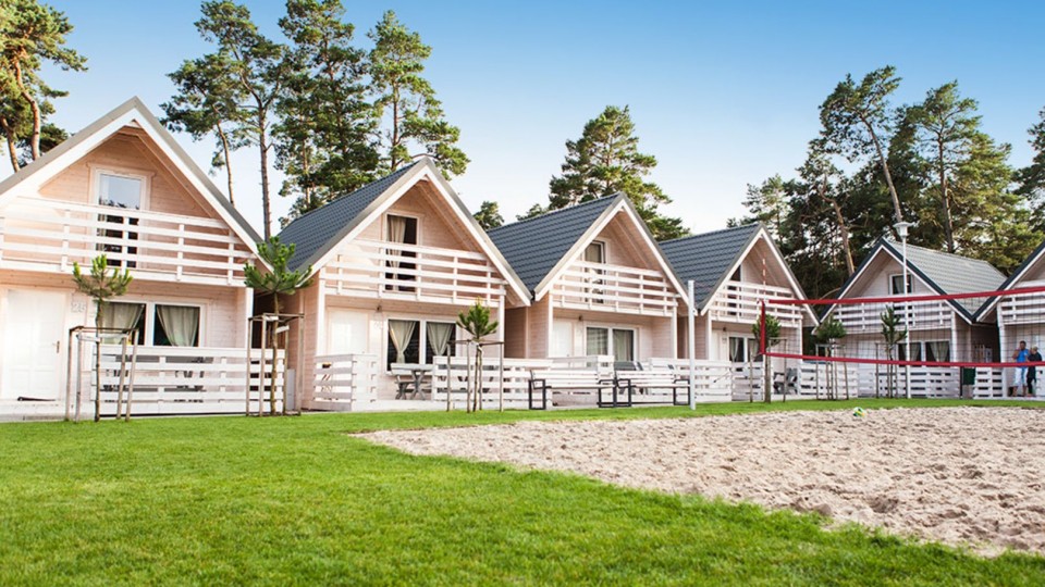 HOLIDAY PARK & RESORT
