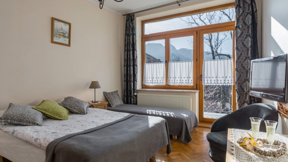 Pokoje i Apartamenty KRUPÓWKI 36