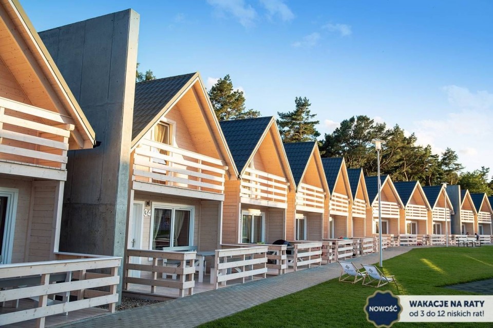 HOLIDAY PARK & RESORT Domki i Apartamenty