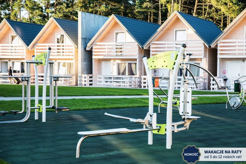 HOLIDAY PARK & RESORT Domki i Apartamenty
