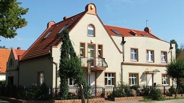 Villa LEON