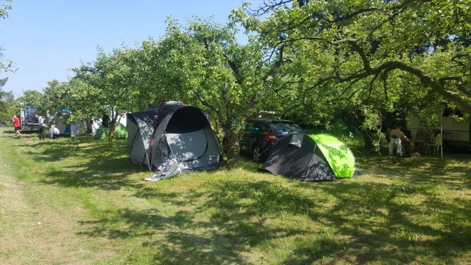 CHILLOUTOWE POLETKO