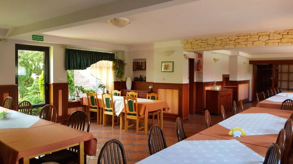 Pensjonat TADEUSZ I APARTAMENTY