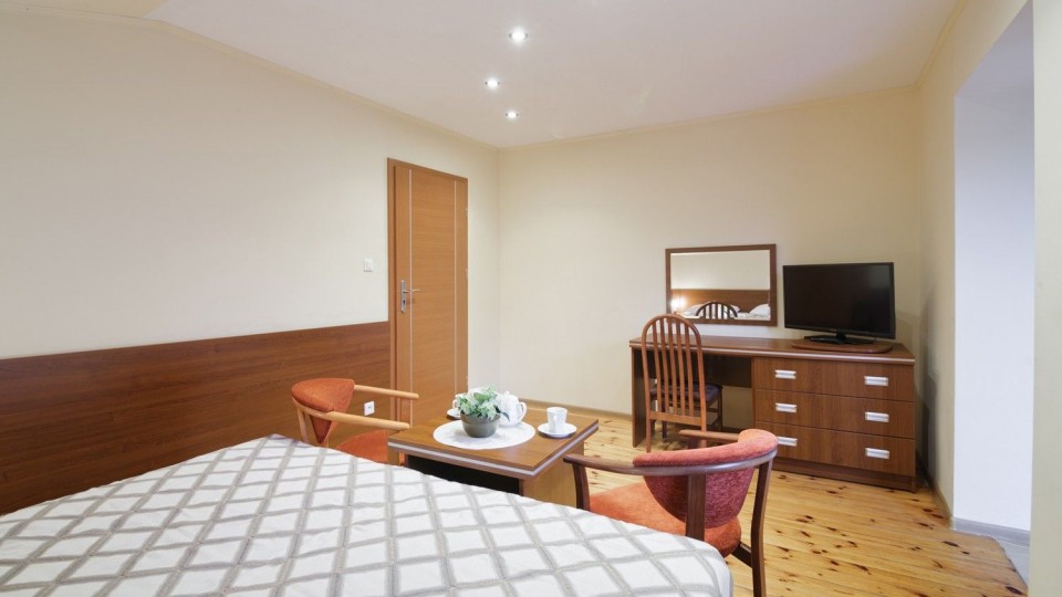 Pensjonat TADEUSZ I APARTAMENTY