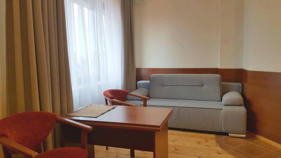 Pensjonat TADEUSZ I APARTAMENTY