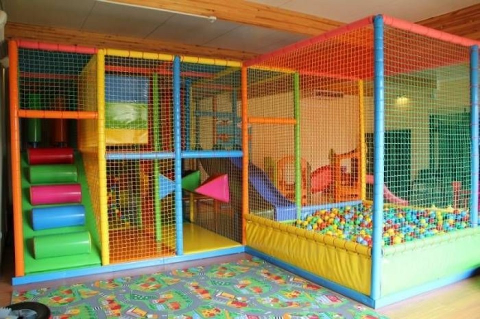 Pensjonat TADEUSZ I APARTAMENTY