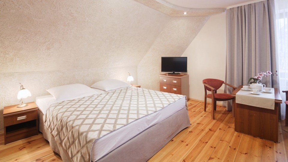 Pensjonat TADEUSZ I APARTAMENTY
