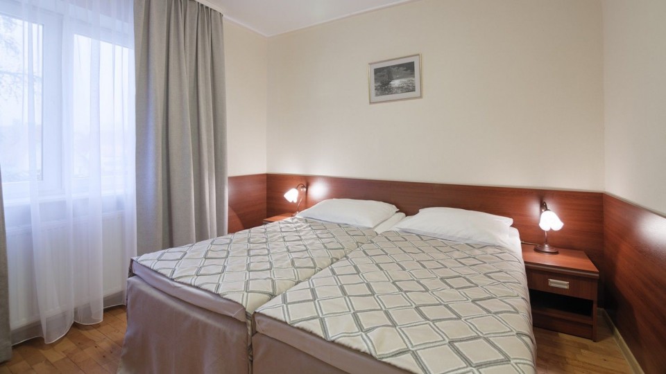 Pensjonat TADEUSZ I APARTAMENTY