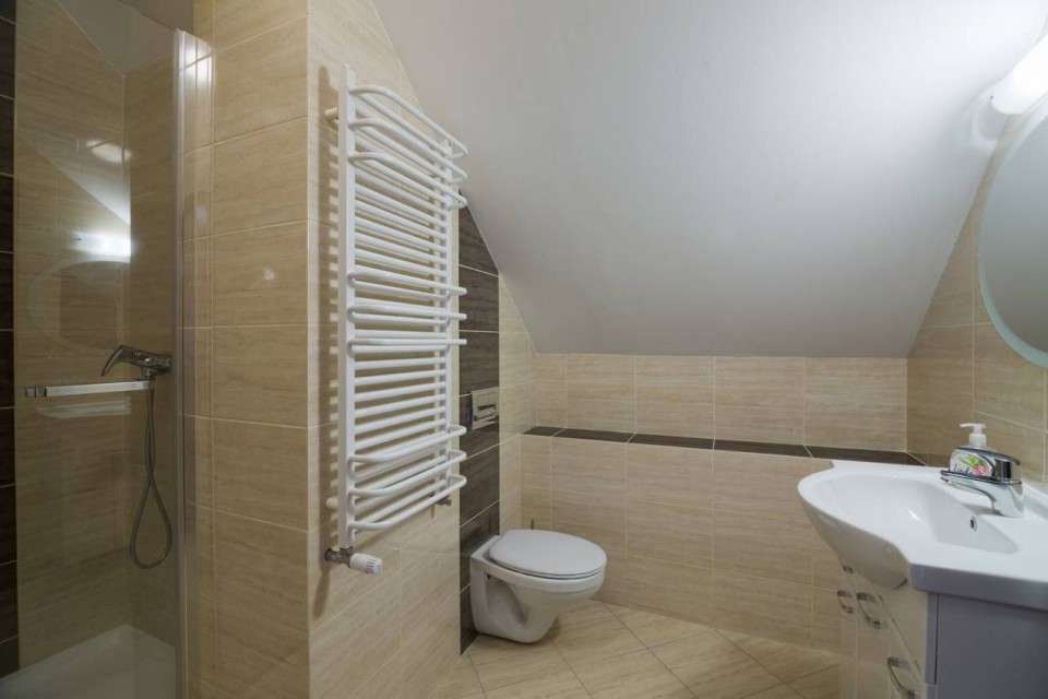 Pensjonat TADEUSZ I APARTAMENTY