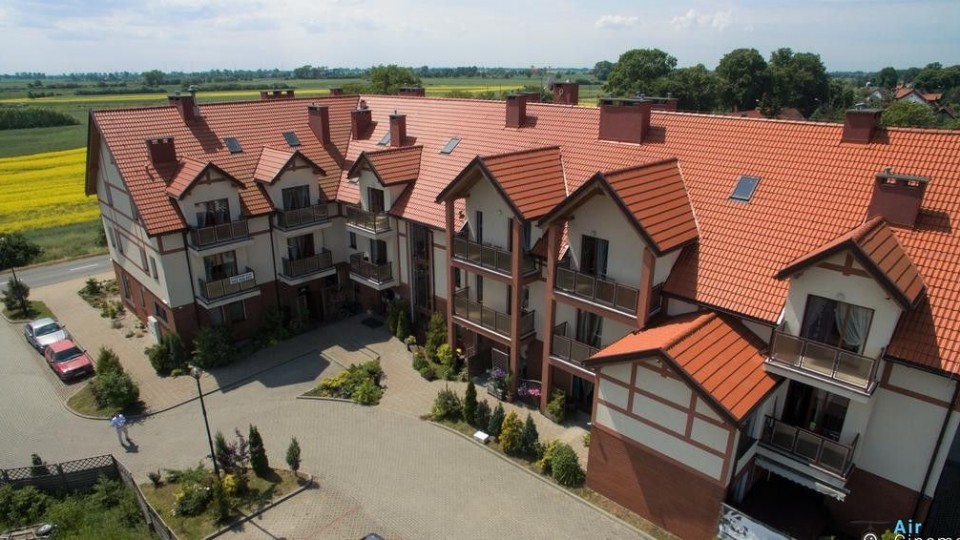 Hotel LAZUROWY DWÓR
