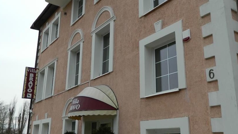 Villa BRAVO