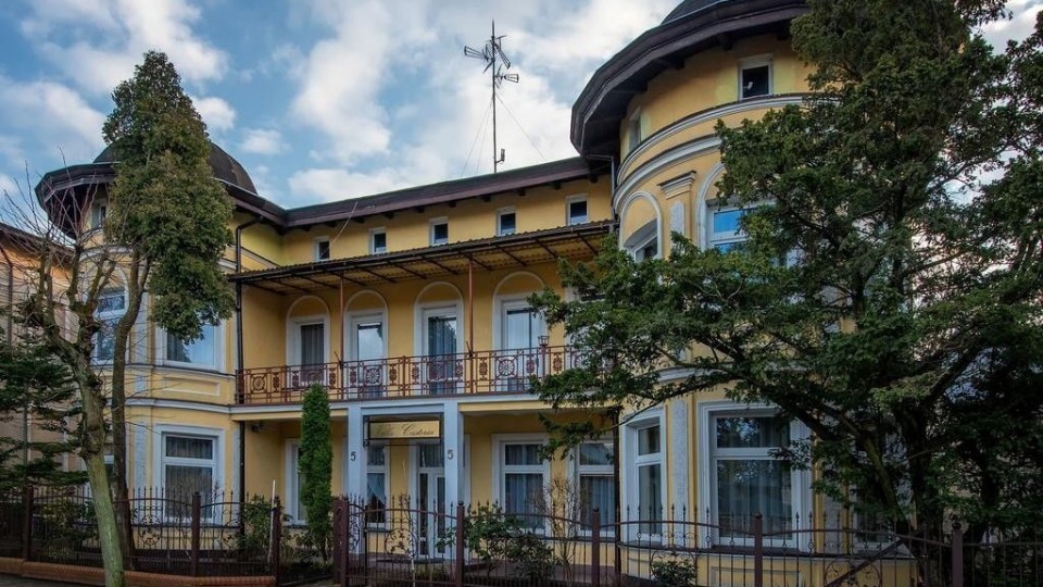 Villa CASTERIA
