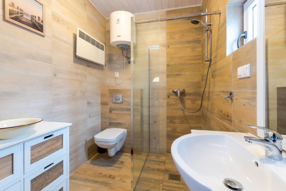 Domki, Pokoje i Apartamenty LAGUNA
