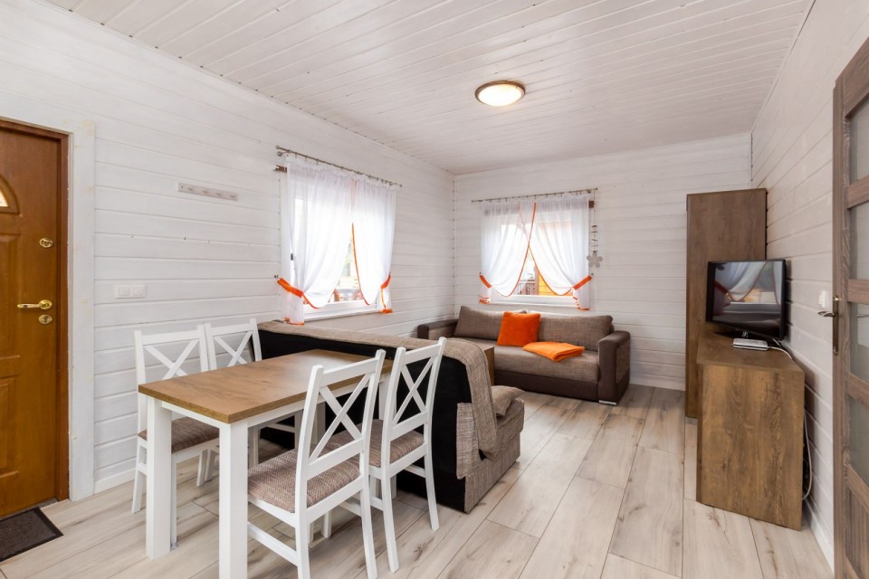 Domki, Pokoje i Apartamenty LAGUNA