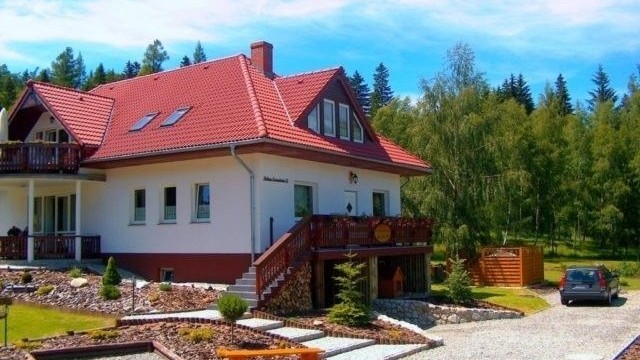 Pokoje Gościnne DOLINA CZERWIENIA