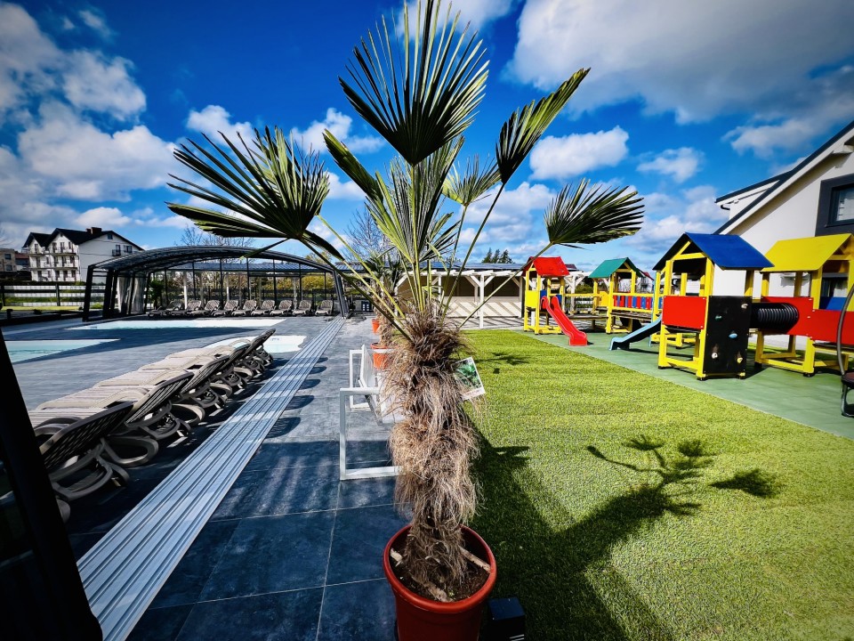 Wczasy z dziećmi - Rodzinne Domki KOTWICA PARK