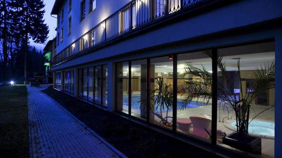 Hotel MIR-JAN