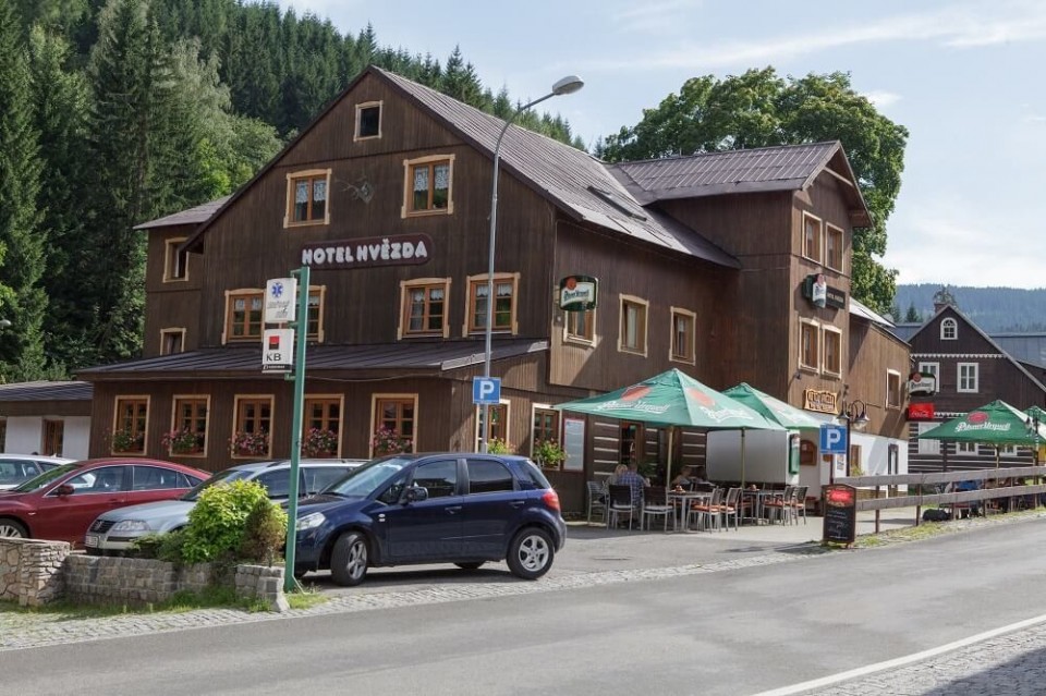 Hotel HVEZDA ***