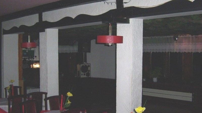 HOTELIK NAD STAWAMI
