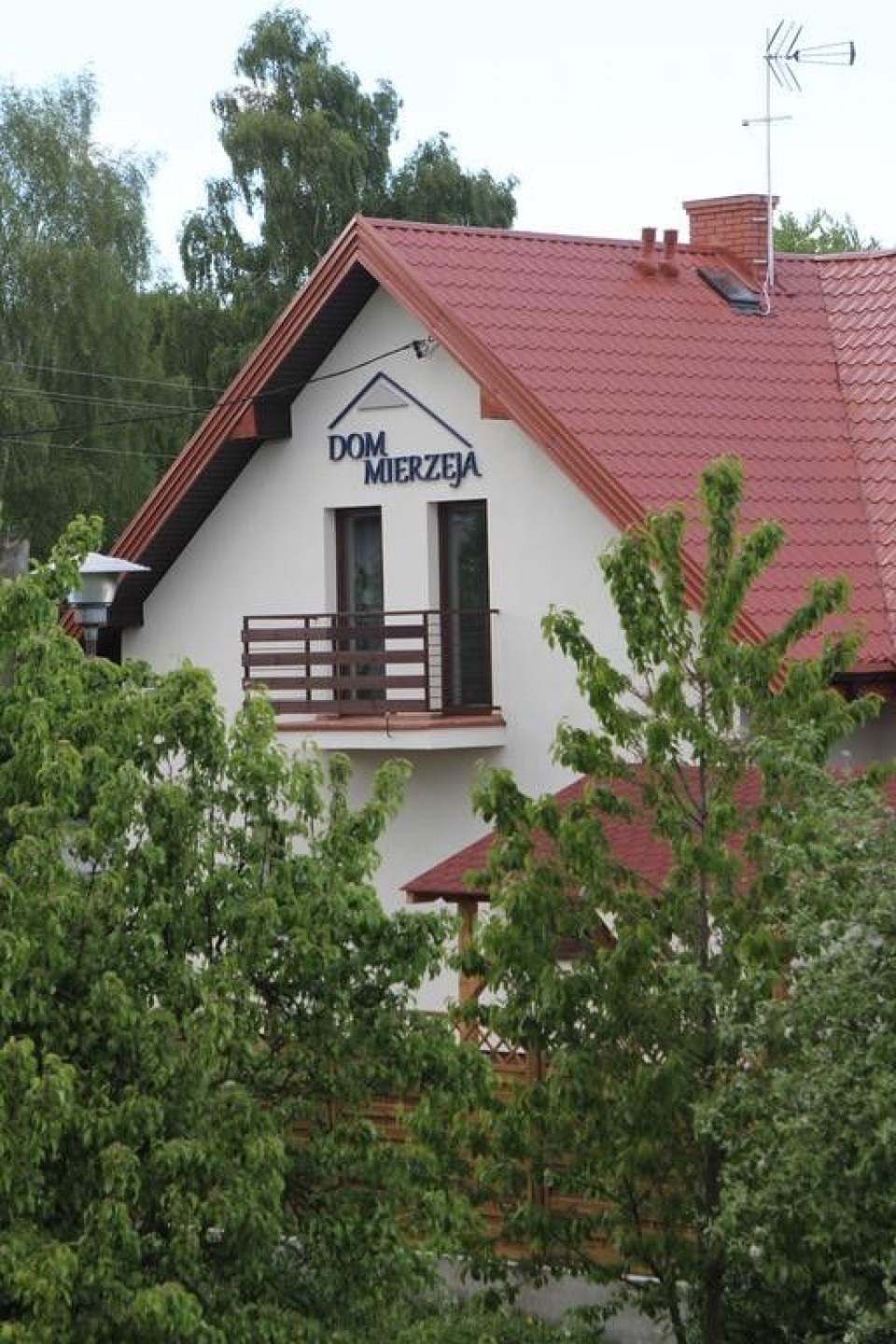 Dom MIERZEJA