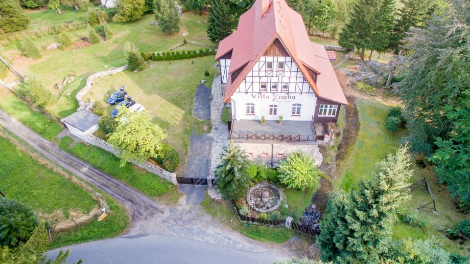 Villa LIMBA