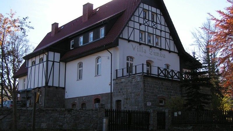 Villa LIMBA