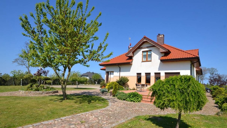 Villa CIS