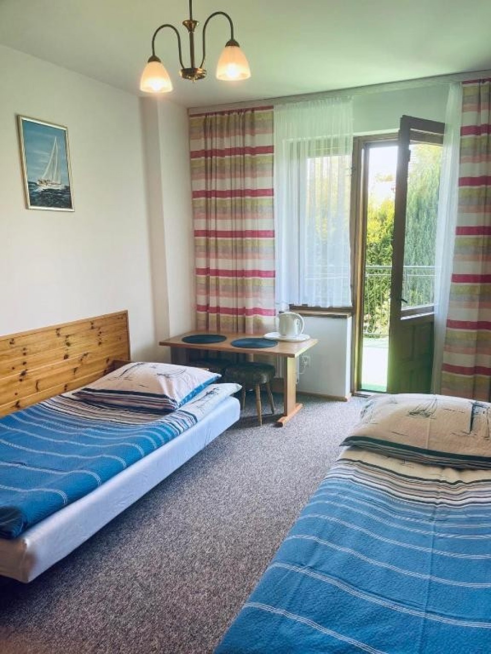 Pokoje Gościnne JANTAR