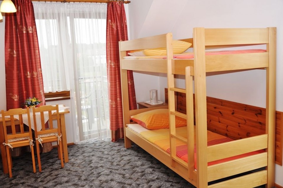 Pokoje Gościnne JANTAR