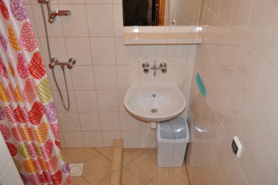 Pokoje Gościnne JANTAR