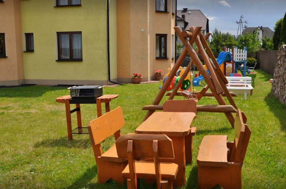 Pokoje Gościnne JANTAR