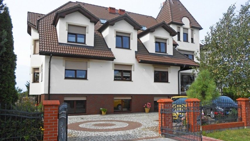 DZIWNÓWEK Willa ETNA