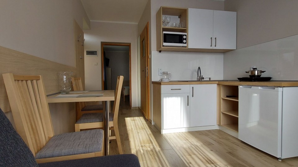 Pokoje i Apartamenty KAROL
