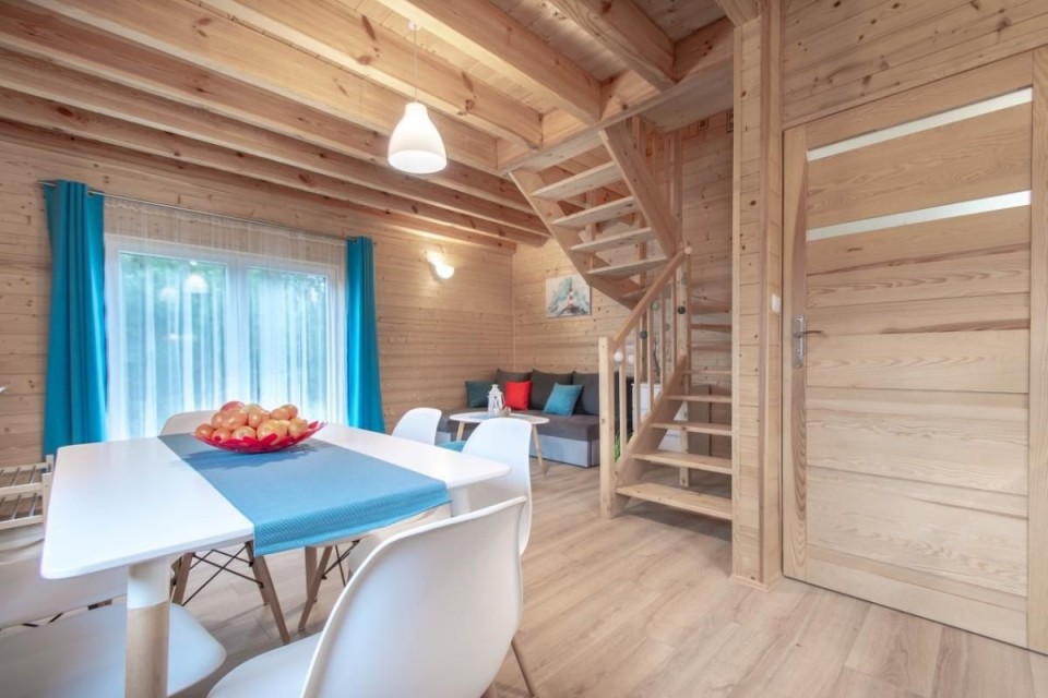 Domki Apartamentowe KIERUNEK ROZEWIE