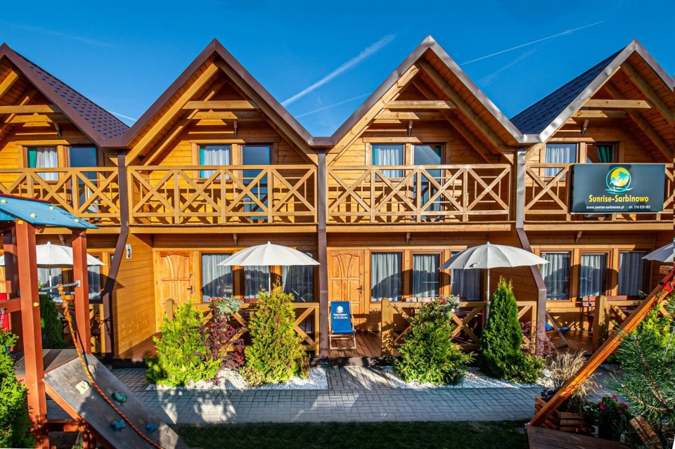 Domki i Apartamenty SUNRISE - SARBINOWO
