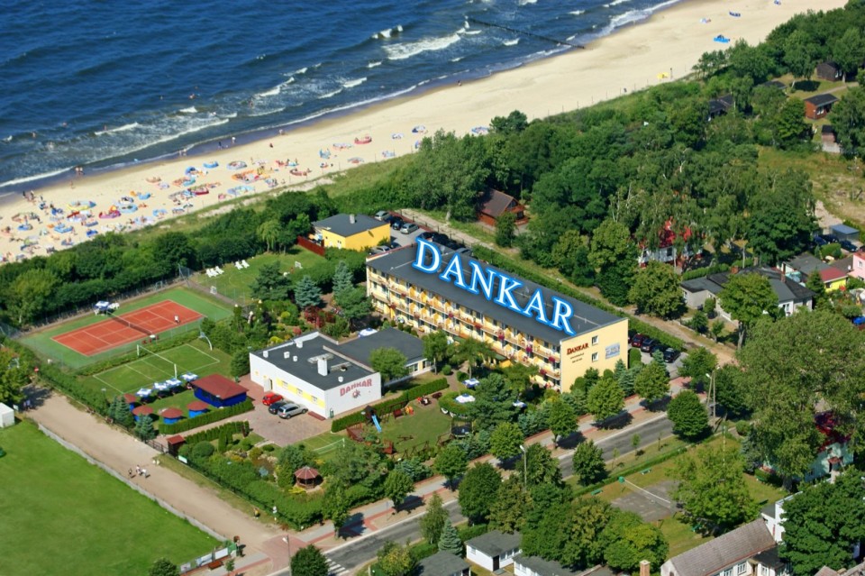 Ośrodek Wczasowy DANKAR - Dziwnów - Dziwnow.com.pl