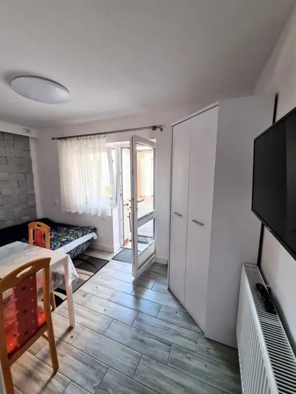 Dom Gościnny BOSMAŃSKA 7