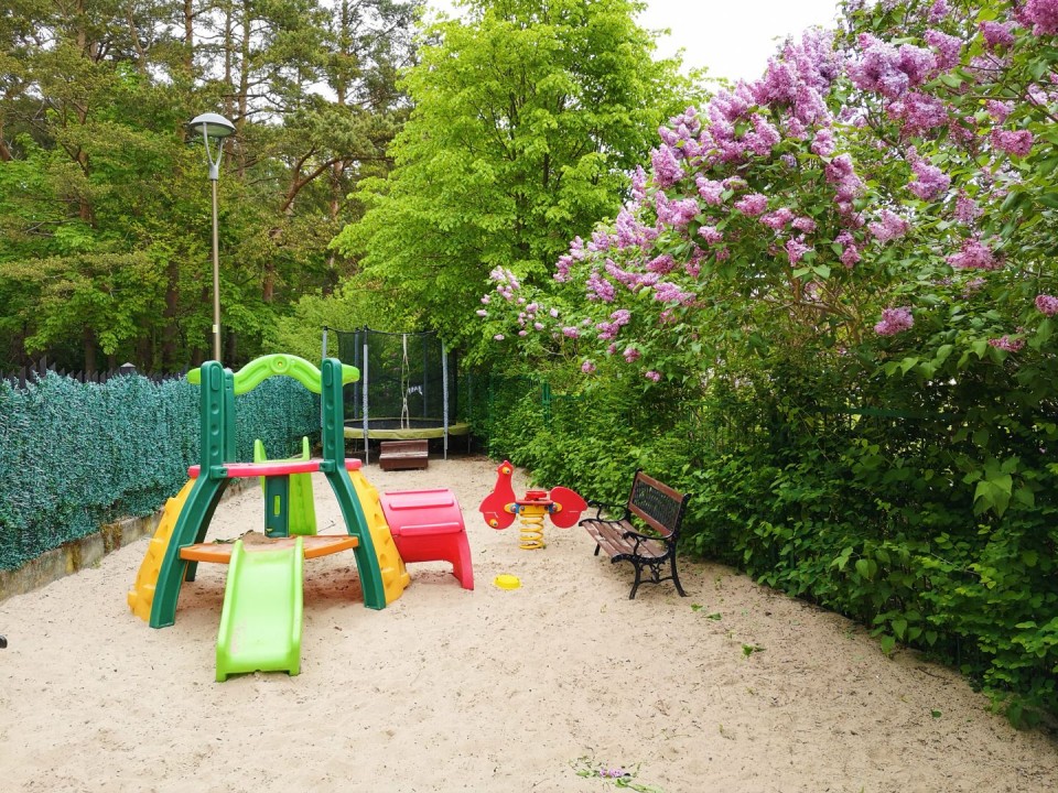 Domki letniskowe AMBER HOUSE Dąbki Dabki.pl