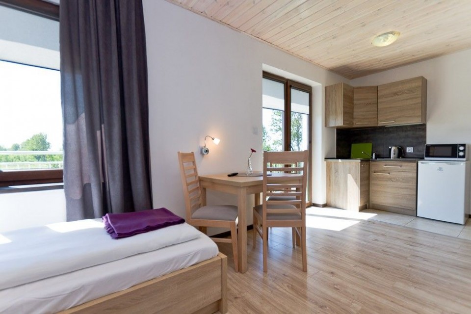 Apartamenty, Domki i Pokoje ALEXANDRIA z basenem