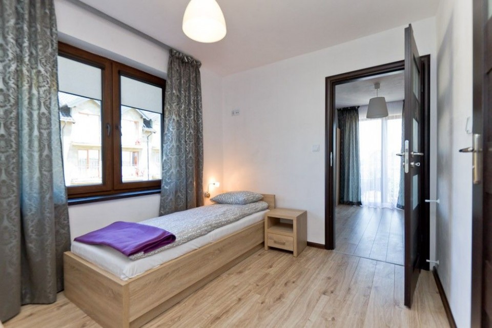 Apartamenty, Domki i Pokoje ALEXANDRIA z basenem