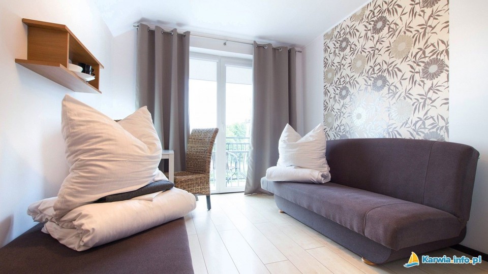 Apartamenty, Domki i Pokoje ALEXANDRIA z basenem
