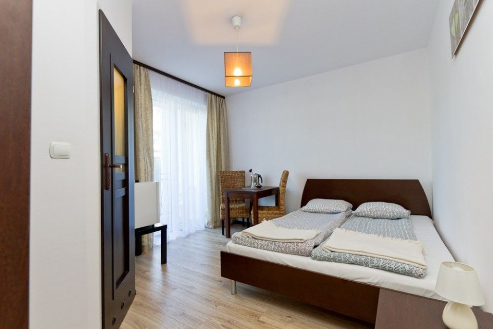 Apartamenty, Domki i Pokoje ALEXANDRIA z basenem