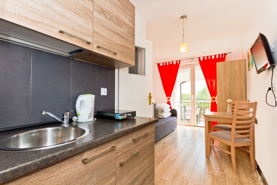 Apartamenty, Domki i Pokoje ALEXANDRIA z basenem