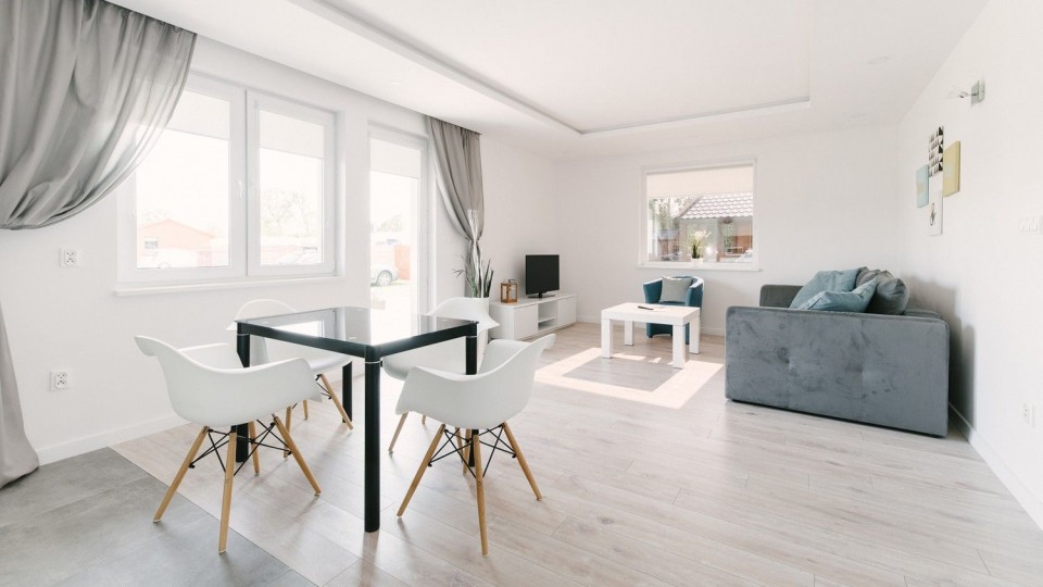 Apartamenty, Domki i Pokoje ALEXANDRIA z basenem