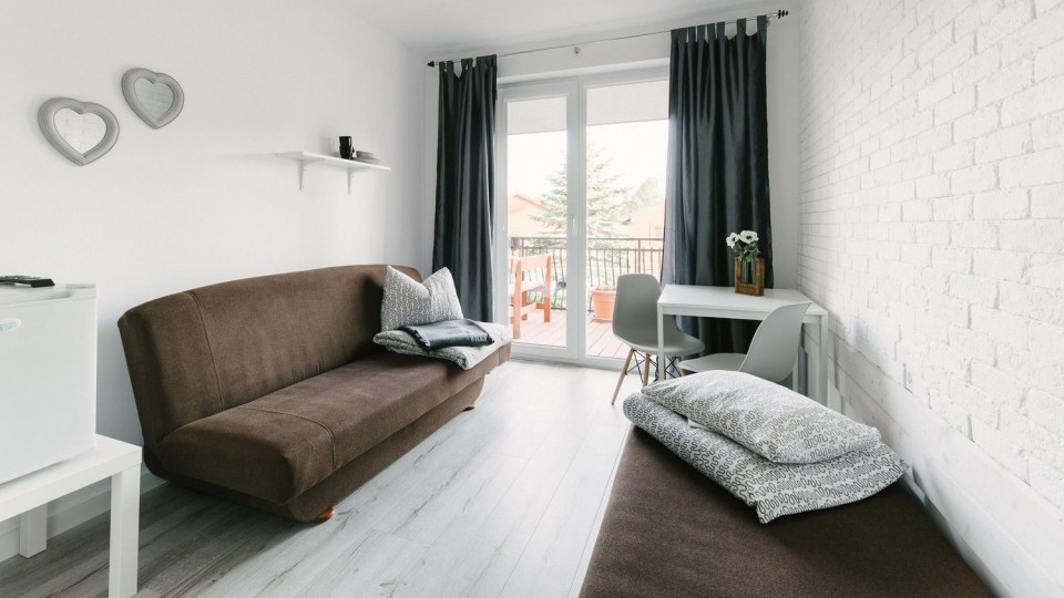 Apartamenty, Domki i Pokoje ALEXANDRIA z basenem