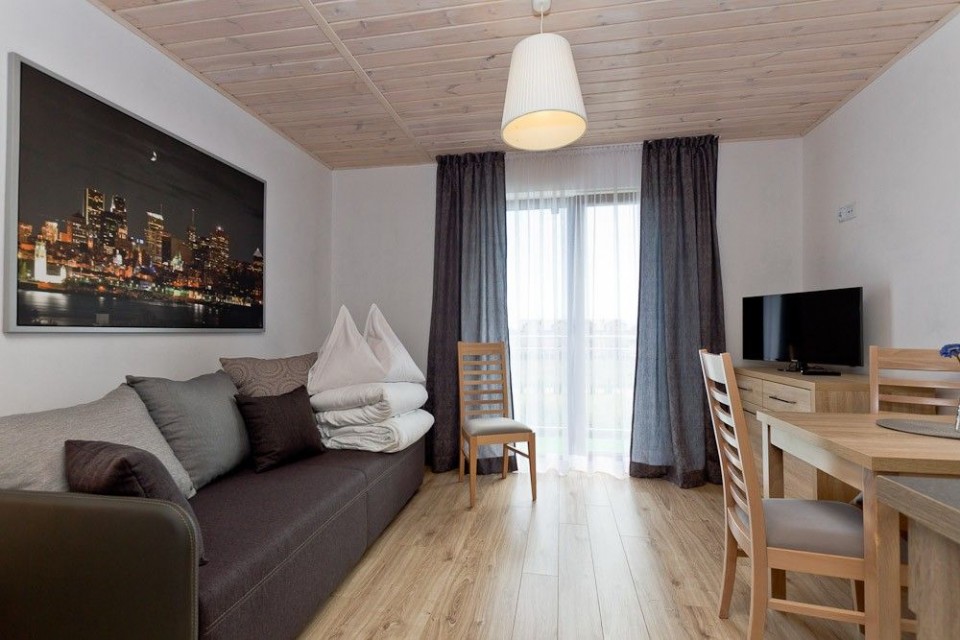 Apartamenty, Domki i Pokoje ALEXANDRIA z basenem