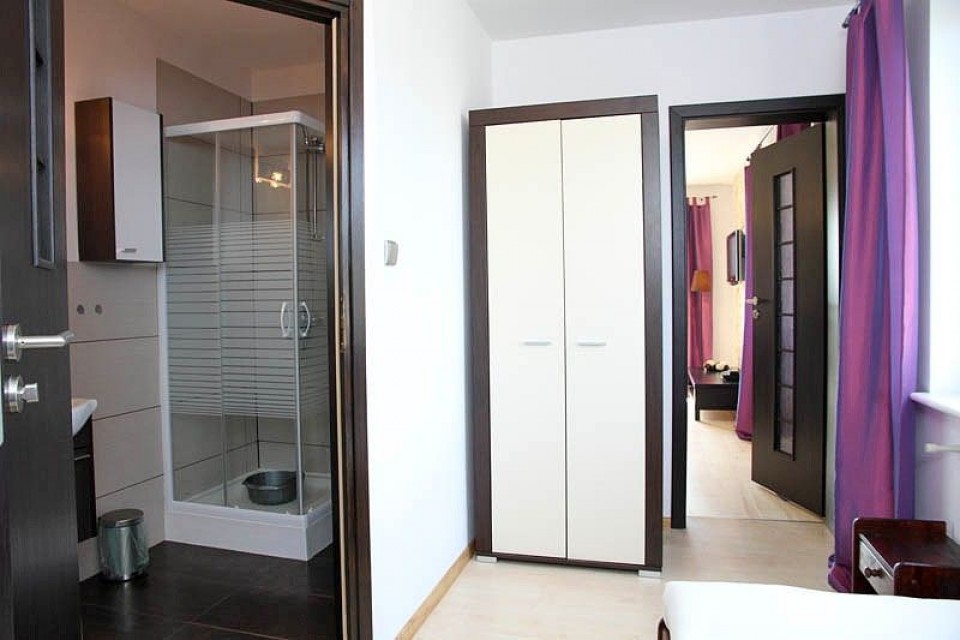 Apartamenty, Domki i Pokoje ALEXANDRIA z basenem